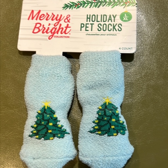 Christmas Tree Holiday Pet Socks - Picture 5 of 12